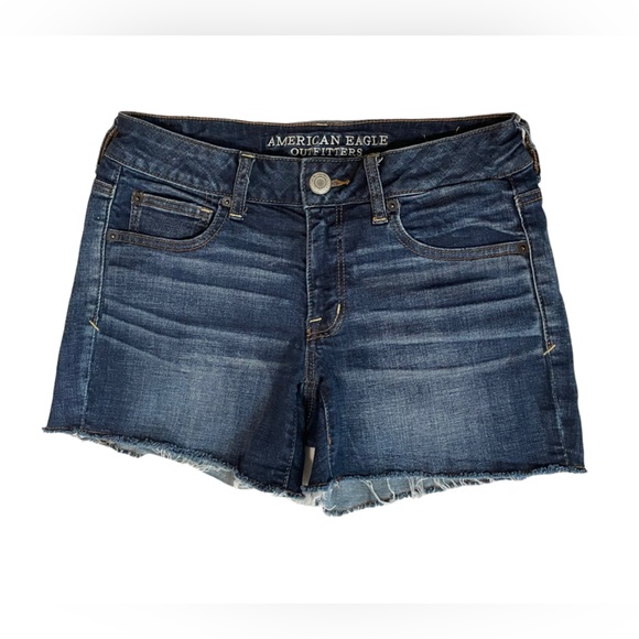 American Eagle Outfitters: Jean Shorts - Picture 1 of 15